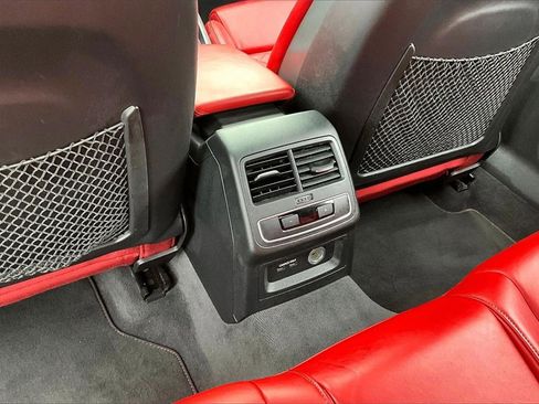 Used 2019 Audi S4 Premium Plus w/ Premium Plus Package image 33