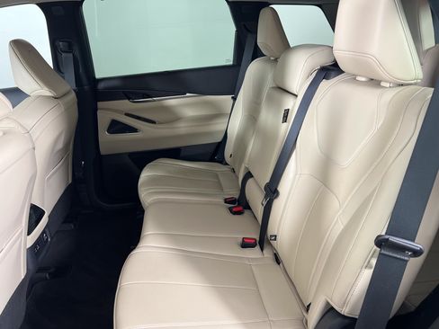 Used 2023 INFINITI QX60 Sensory w/ Cargo Package AWD/4WD image 20