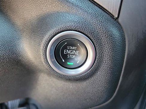 Used 2020 GMC Sierra 1500 AT4 w/ AT4 Premium Package AWD/4WD image 15