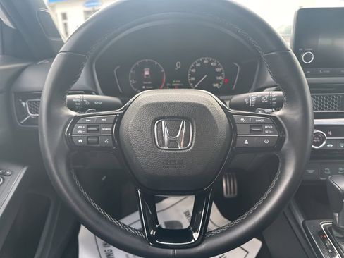 Used 2025 Honda Civic Sport image 17