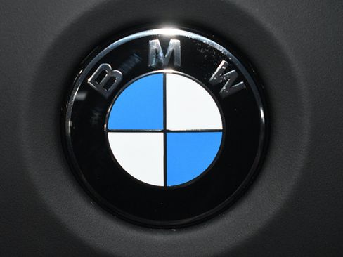Used 2025 BMW M3 Competition AWD/4WD image 31