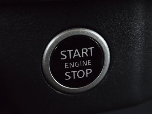 Used 2023 Nissan Rogue S FWD image 28