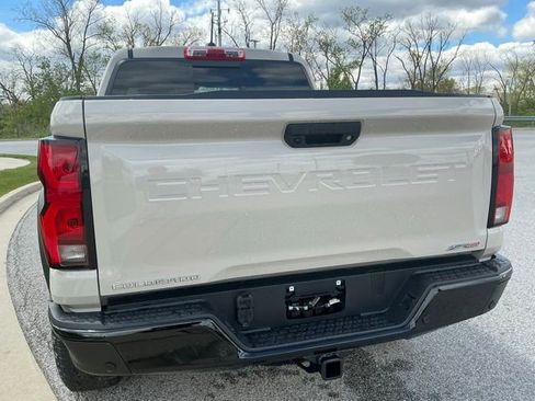 New 2026 Chevrolet Colorado ZR2 w/ Technology Package AWD/4WD image 9
