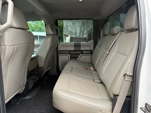 Used 2019 Ford F250 XL w/ Power Equipment Group AWD/4WD image 21