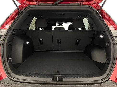 New 2026 Chevrolet Equinox LT AWD/4WD image 11