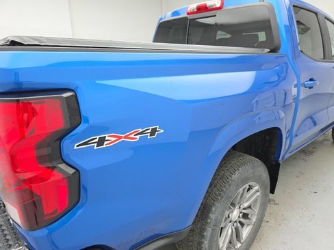Used 2023 Chevrolet Colorado LT w/ LT Convenience Package II AWD/4WD image 56