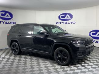 Used 2023 Jeep Grand Cherokee L Laredo AWD/4WD video 1