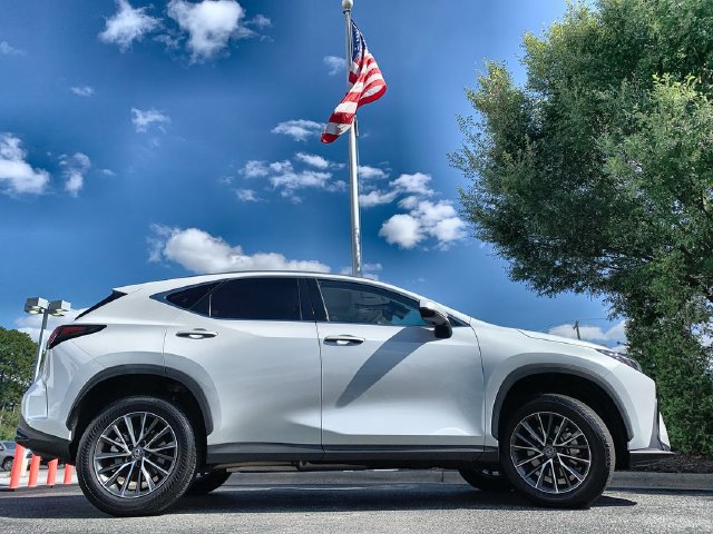 Used 2024 Lexus NX 350h AWD w/ Luxury Package image 9