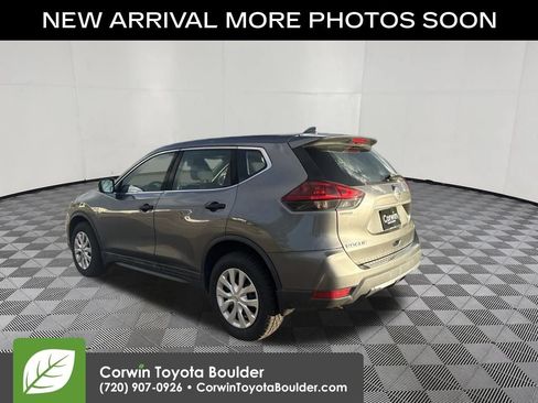 Used 2018 Nissan Rogue S AWD/4WD image 5