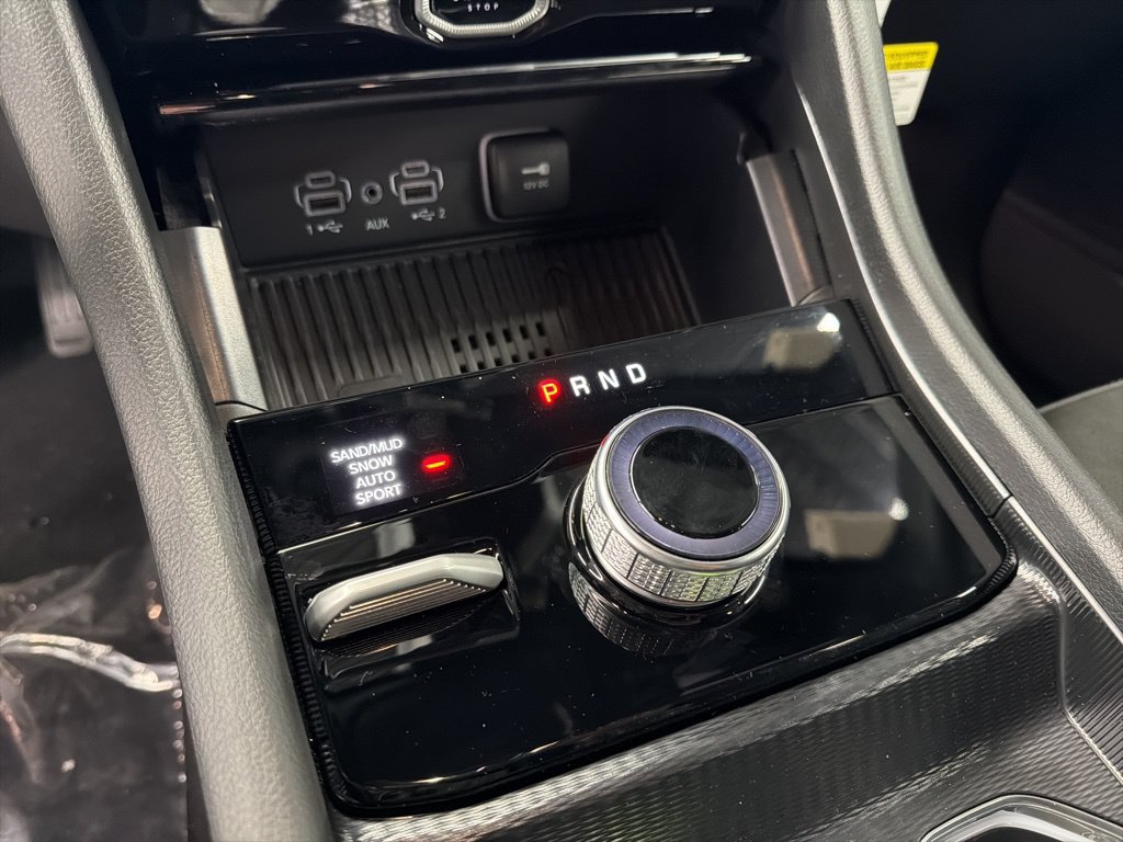 New 2026 Jeep Grand Cherokee Altitude AWD/4WD image 23