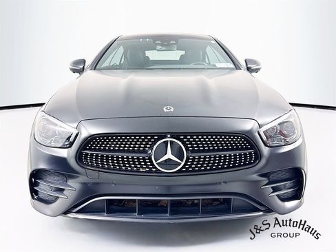 Used 2022 Mercedes-Benz E 450 4MATIC Coupe image 2