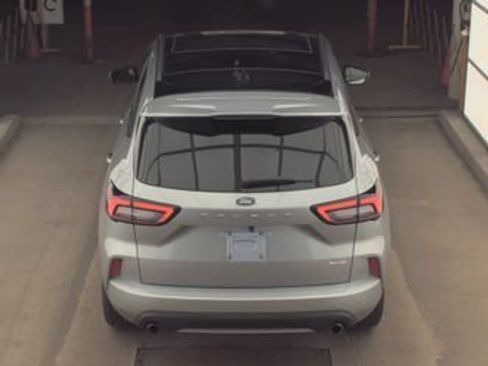 Used 2024 Ford Escape ST-Line AWD/4WD image 6