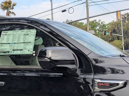 New 2026 GMC Yukon Denali w/ Sun & Power Step Package image 13