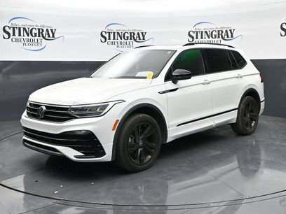 Used 2023 Volkswagen Tiguan SE R-Line