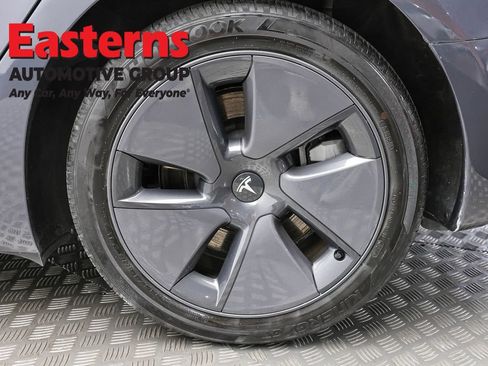 Used 2023 Tesla Model 3 Standard Range RWD image 8