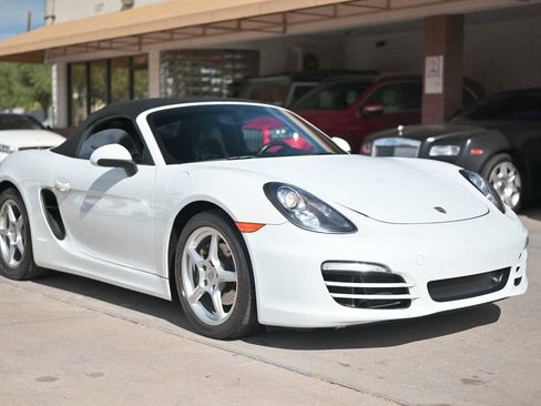 Used 2014 Porsche Boxster image 17