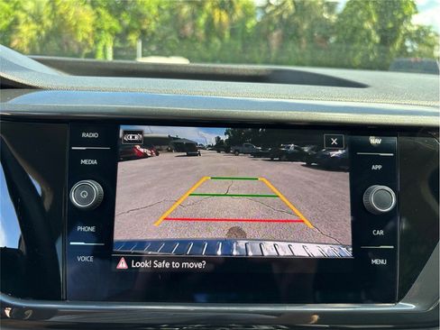 Used 2023 Volkswagen Taos SEL image 26