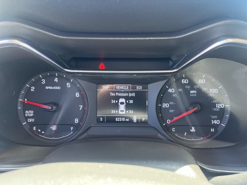 Used 2023 Chevrolet TrailBlazer LT FWD image 10