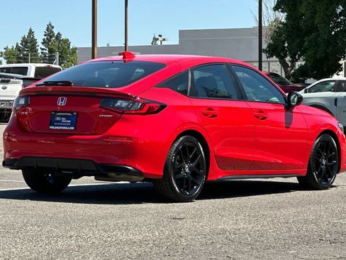 Used 2024 Honda Civic Sport image 2