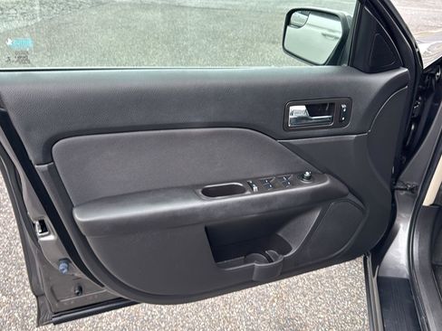 Used 2012 Ford Fusion SE image 14