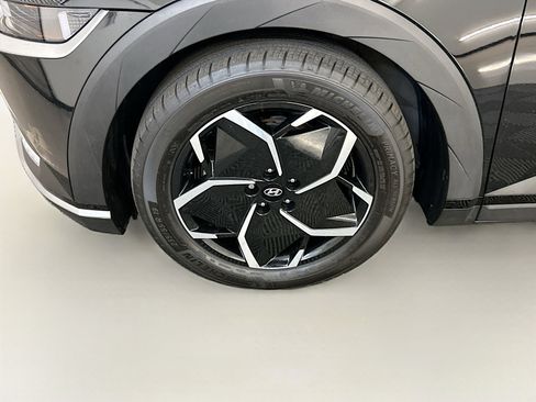 Used 2024 Hyundai Ioniq 5 SEL image 11