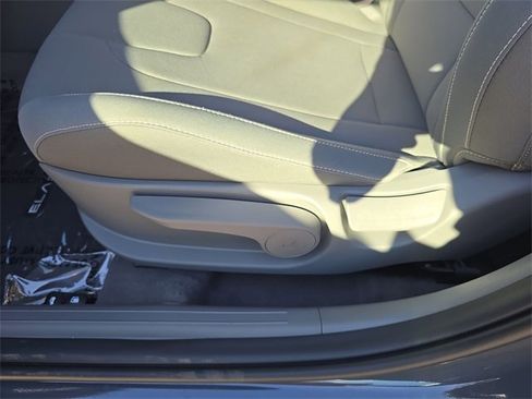 New 2025 Hyundai Elantra Sport image 12