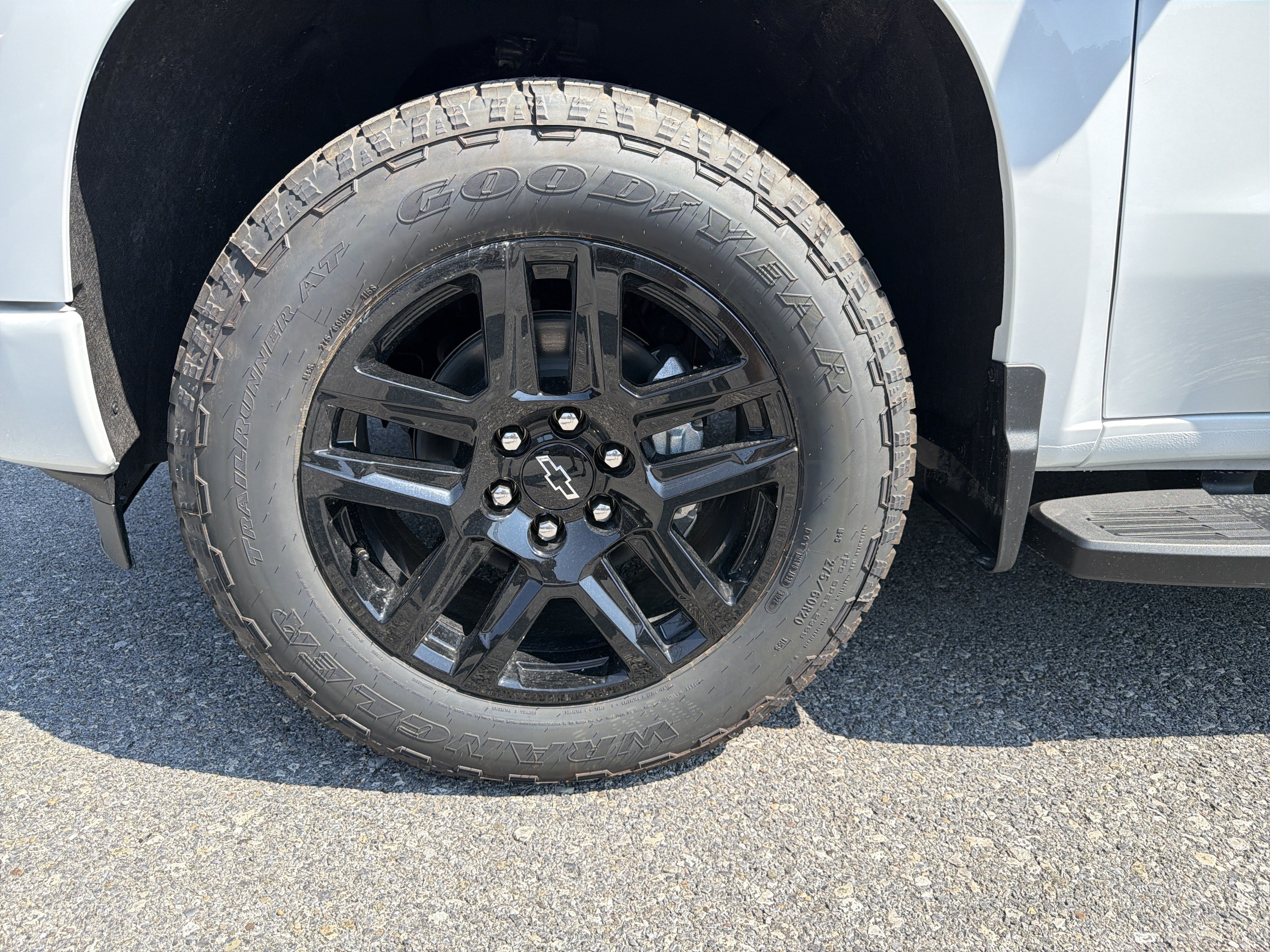 New 2026 Chevrolet Silverado 1500 RST w/ Z71 Off-Road Package AWD/4WD image 10