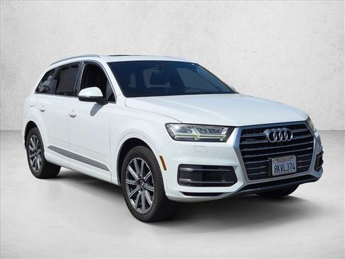 Used 2017 Audi Q7 3.0T Premium Plus w/ Premium Plus Package AWD/4WD image 3