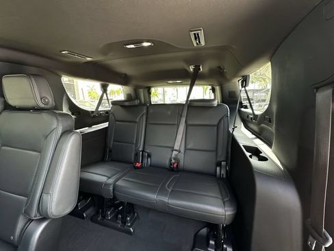 Used 2022 GMC Yukon XL Denali w/ Denali Premium Package AWD/4WD image 33