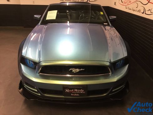 Used 2014 Ford Mustang Premium w/ Comfort Package RWD image 4