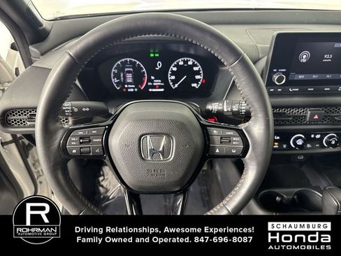 Used 2024 Honda HR-V Sport image 11