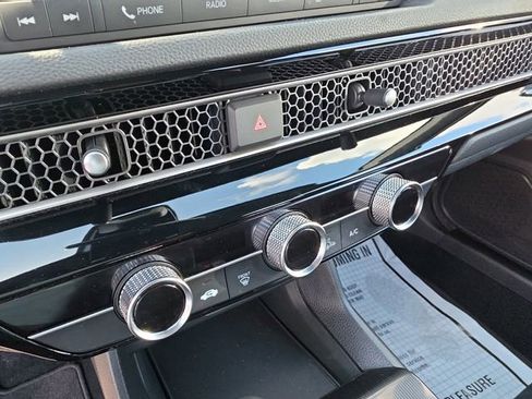 Used 2025 Honda Civic Sport image 23