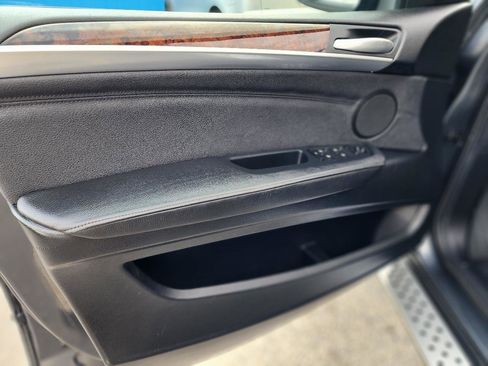 Used 2012 BMW X5 xDrive35d image 12