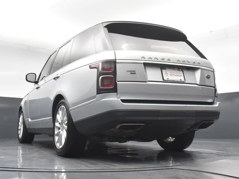 Used 2020 Land Rover Range Rover HSE image 25