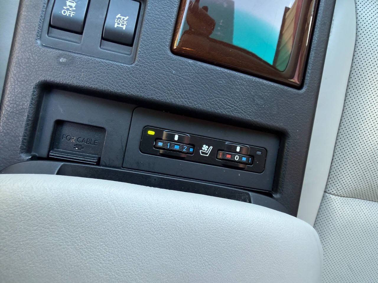Used 2012 Lexus RX 350 AWD w/ Premium Pkg image 26