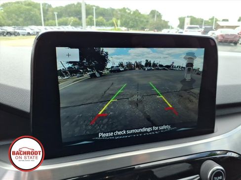 Used 2022 Ford Escape Titanium w/ Class II Trailer Tow Package AWD/4WD image 10