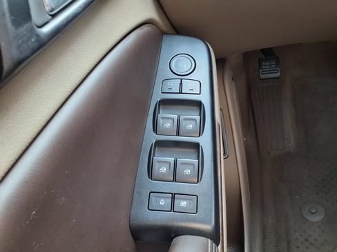 Used 2015 Chevrolet Tahoe LT RWD image 24
