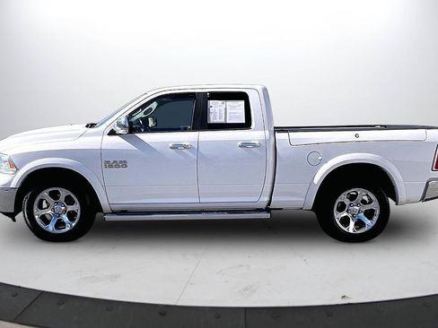 Used 2015 RAM 1500 Laramie w/ Convenience Group image 6