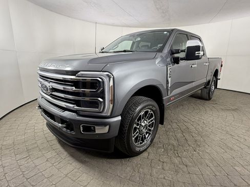 Certified 2024 Ford F350 Limited image 3