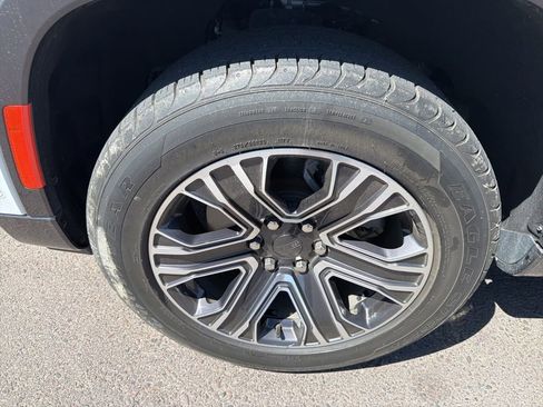 Used 2022 Jeep Wagoneer Series III w/ Convenience Group I image 10