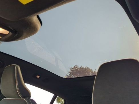 Used 2023 Volvo C40 P8 Recharge Ultimate w/ Protection Package Premier image 20