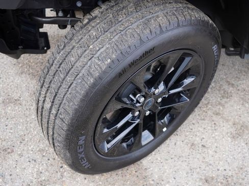 Certified 2025 Jeep Wrangler Unlimited Sahara w/ Safety Group image 14