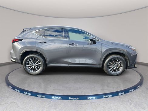Certified 2023 Lexus NX 350 AWD w/ Premium Package image 4
