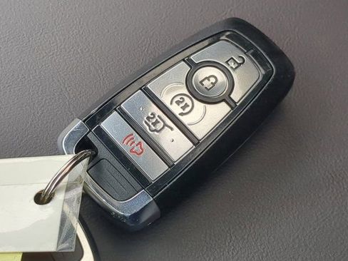 Used 2025 Ford Explorer Platinum w/ LUX Leather Package image 29