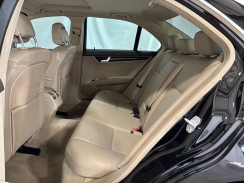 Used 2013 Mercedes-Benz C 250 Sedan image 13