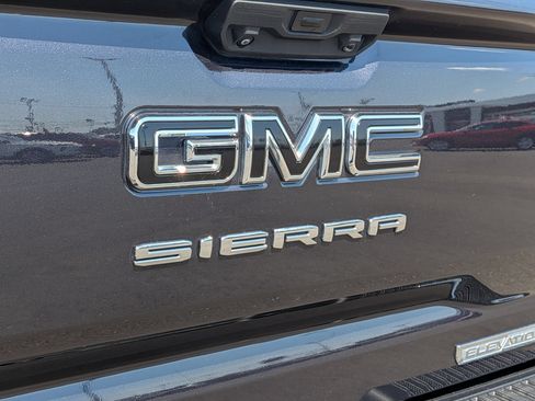 Certified 2023 GMC Sierra 1500 Elevation w/ X31 Off-Road Package AWD/4WD image 31