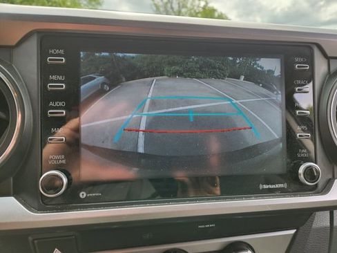 Used 2022 Toyota Tacoma SR5 w/ SR5 Appearance Package (SM) RWD image 25