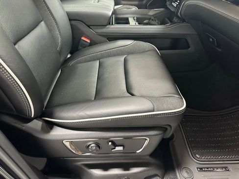 Used 2025 RAM 1500 Limited image 58