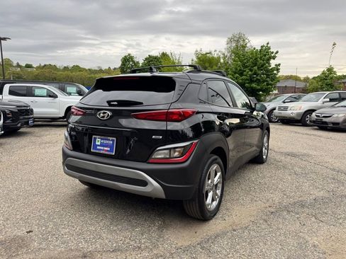 Certified 2023 Hyundai Kona SEL AWD/4WD image 6