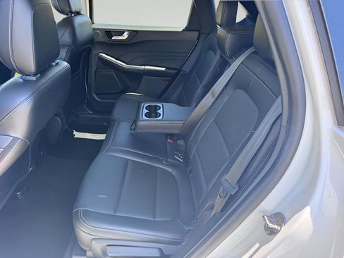 Used 2021 Ford Escape SEL w/ Technology Package FWD image 19
